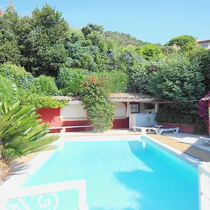 De La Plage Hotel